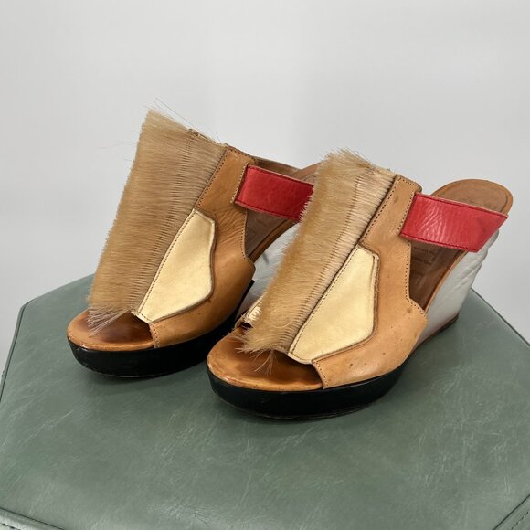LD Tuttle/Vigenes Wedge with Cream Tan and Red Leather - Picture 2 of 8